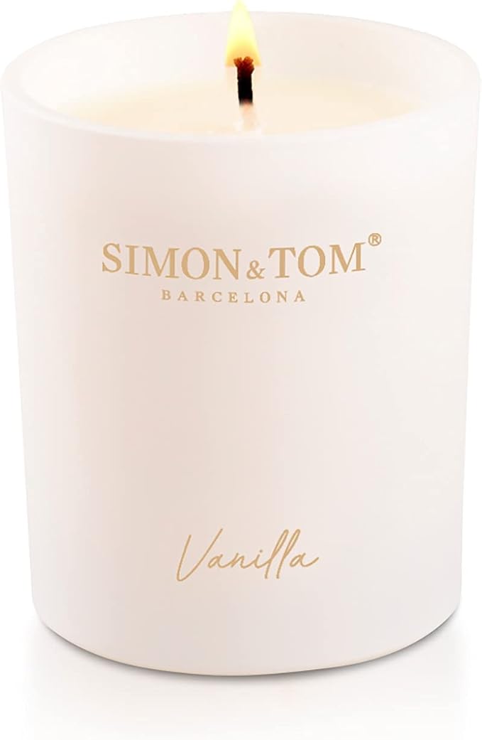 Simon&Tom Highly Scented Premium Vanilla Candle 10 Oz - 100 Hour Burn - Natural Organic Soy Wax - Aromatherapy Glass Candle Jar - Candle Jar with Matte White Gift Box for Home & Office - Vegan