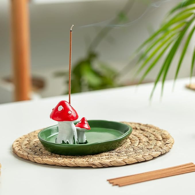 Cute Mushroom Incense Holder with 30 Incense Sticks, Handmade Resin Burner, Nature Theme Incense Tray, Adorable Home Decoration Accessories(Green)