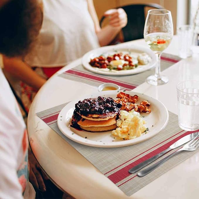 GIVERARE Placemats Set of 4, Heat-Resistant Woven Vinyl Placemat, Non-Slip Washable PVC Table Mat, Easy to Clean Premium Plastic Mats at for Dining, Kitchen Table (Stripe Red)