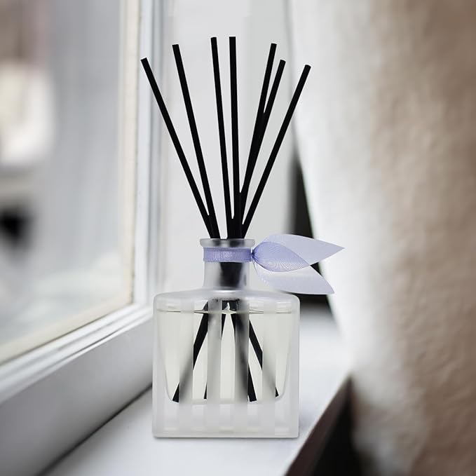 LOVSPA De-Stress Lavender Eucalyptus Reed Diffuser Set - Scent Diffuser with Long Lasting Fragrance - Non-Toxic Oil Reed Diffusers - Made in The USA