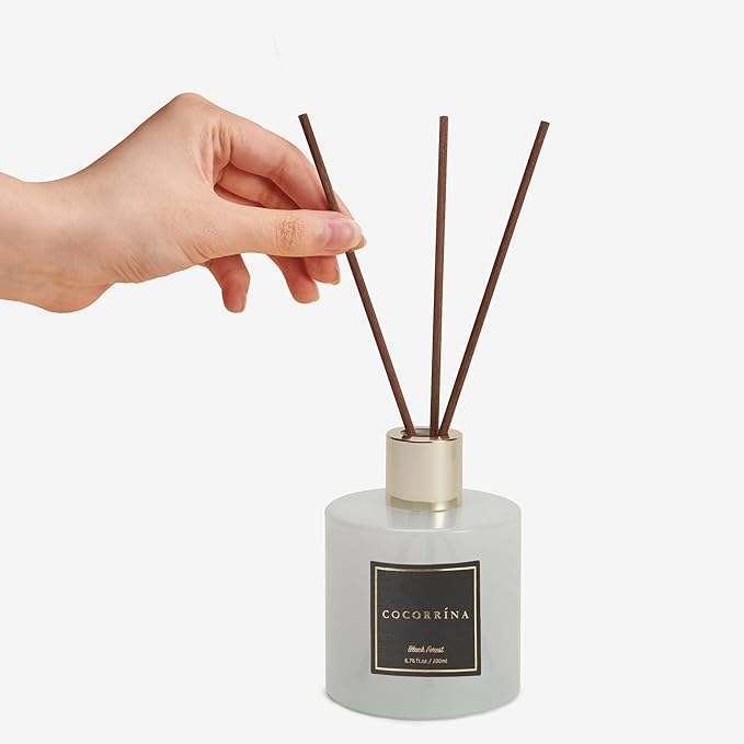 Cocorrína Reed Diffuser Sets, 6.7 oz. Black Forest Diffuser with Sticks Home Fragrance Reed Diffuser for Bathroom Shelf Decor