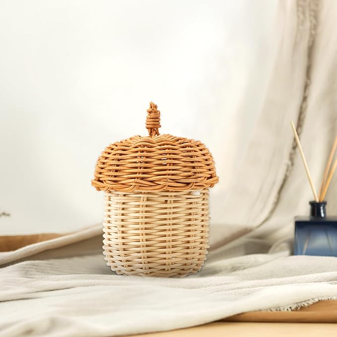 Handmade Small Rattan Pinecone-Shaped Storage Basket, Ideal for Organizing Small Items, Dollhouse Decoration, and Photography Props