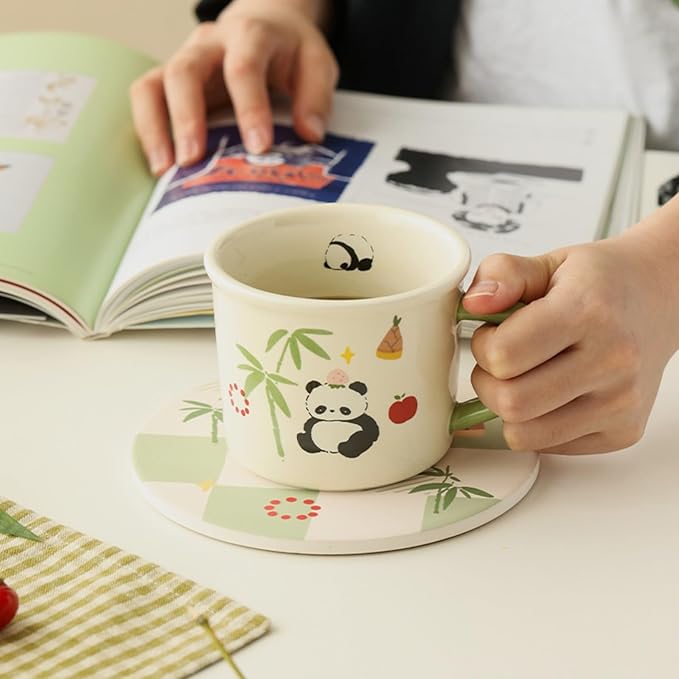 Ceramic Coffee Mug Coffee Cup Tea Cup with Handle 400ML/13.5OZ, Adorable Cartoon Panda Design, Novelty Gift (Panda with Apple)