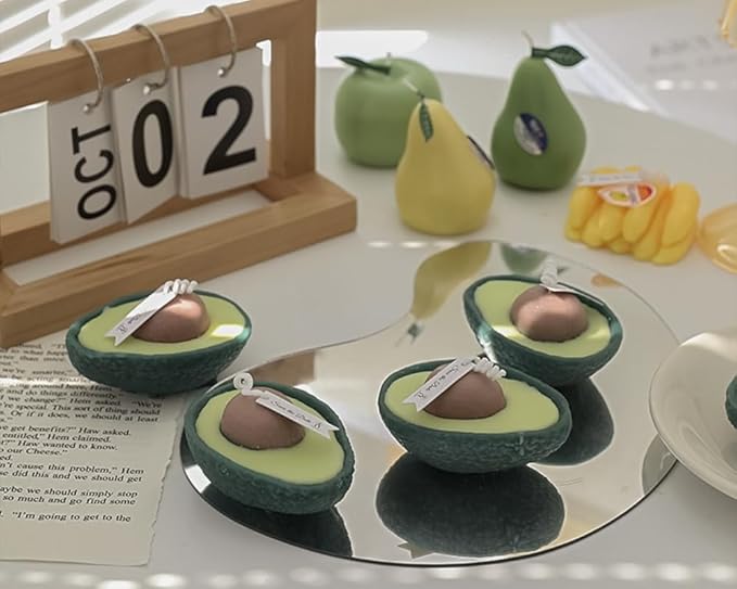 Cute Avocado Shaped Scented Candle Soy Wax Decorative Candle 2.8oz 6 Hours Lasting Candles Aromatherapy Candles (A Avocado,3.3''*2.3''Pillar)