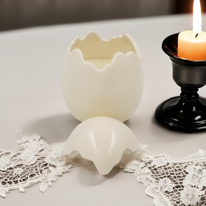 Easter Eggs Scented Candle,Natural Soy Wax, Creative Ceramic Eggshell, Aromatherapy Candle Gift Set, Candlestick Fragrance Gift Decoration (Milky White)