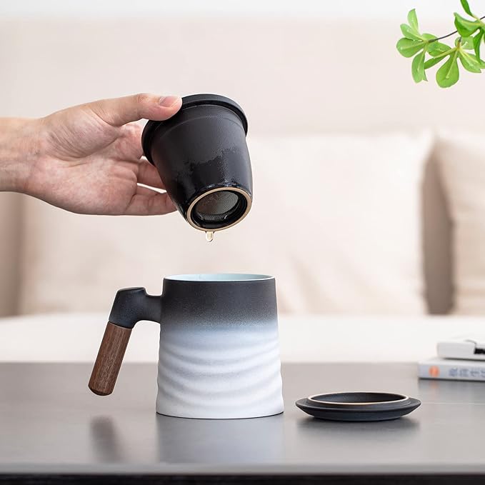 ZENS Tea Cup with Infuser and Lid, Wood Handle Loose Tea Steeper Mug, 12 Ounces Matte Gradient Embossed Ceramic Stainer Mug for Tea Gifts, Black & White