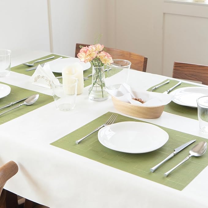 Placemats Set of 6 Vinyl/Plastic Woven Place Mats for Kitchen Table Indoor/Outdoor Washable Placemat Wipeable Dining Table Mats (Oliver Green,6)