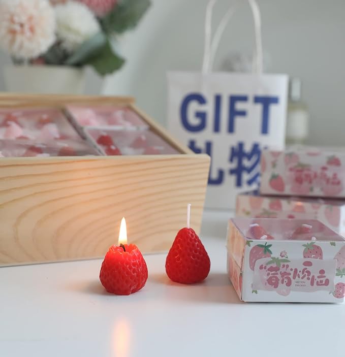 Strawberry Shaped Scented Candle,4PACK 75G Fruit Aroma Soy Wax Decorative Candle for Table Photo Prop Birthday,Prefect Gift for Meditation Stress Relief Mood Boosting Bath Yoga (Multi-Colored)