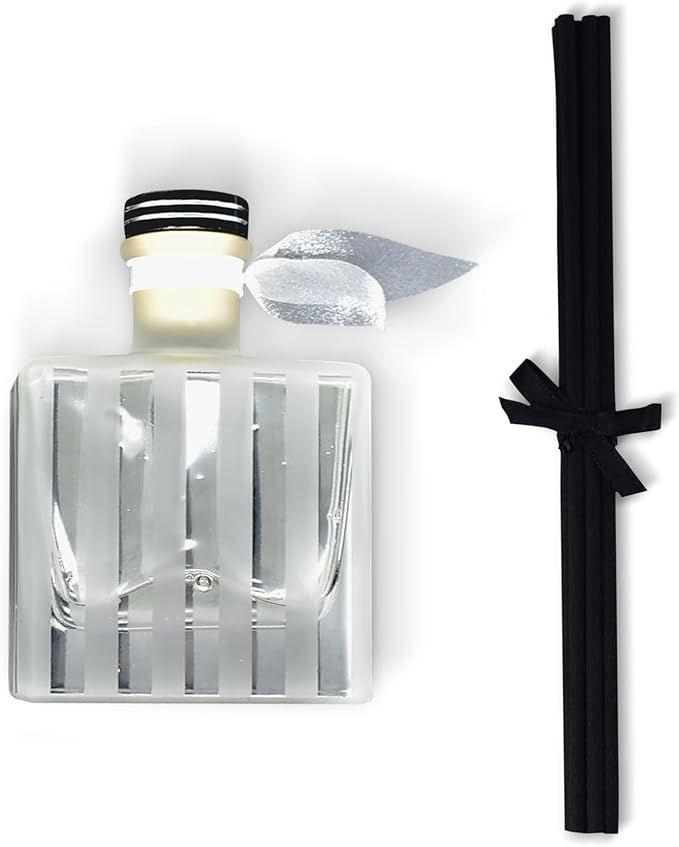 LOVSPA White Tea Reed Diffuser – Scented Sticks Set - Soothing White Tea Scent Infused with Notes of Woody Cedar and Vanilla - Air Freshener for Large Rooms - Made in The USA