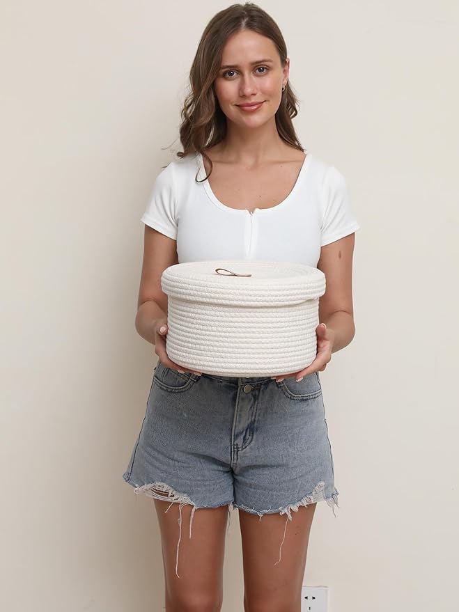 Cottonphant Set of 3 Stylish Round Woven Baskets with Lids - Elegant Storage Solution for Home Decor and Organization - Compact Shelf Baskets (Off White, 10"x6"-8"x5"-6"x4")