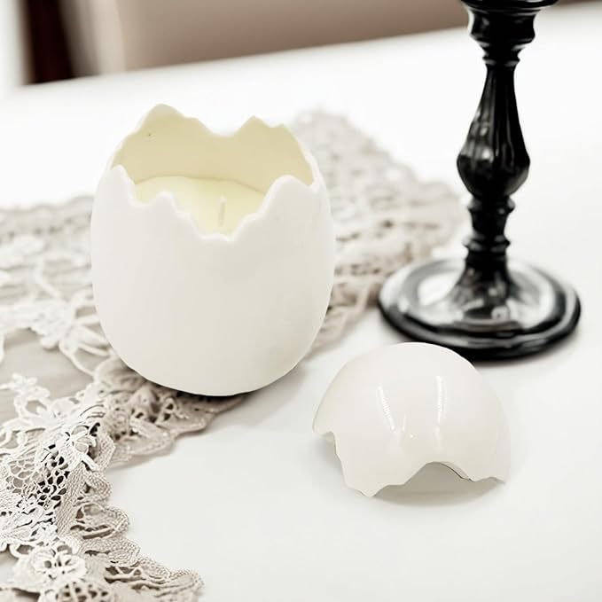 Easter Eggs Scented Candle,Natural Soy Wax, Creative Ceramic Eggshell, Aromatherapy Candle Gift Set, Candlestick Fragrance Gift Decoration (White)