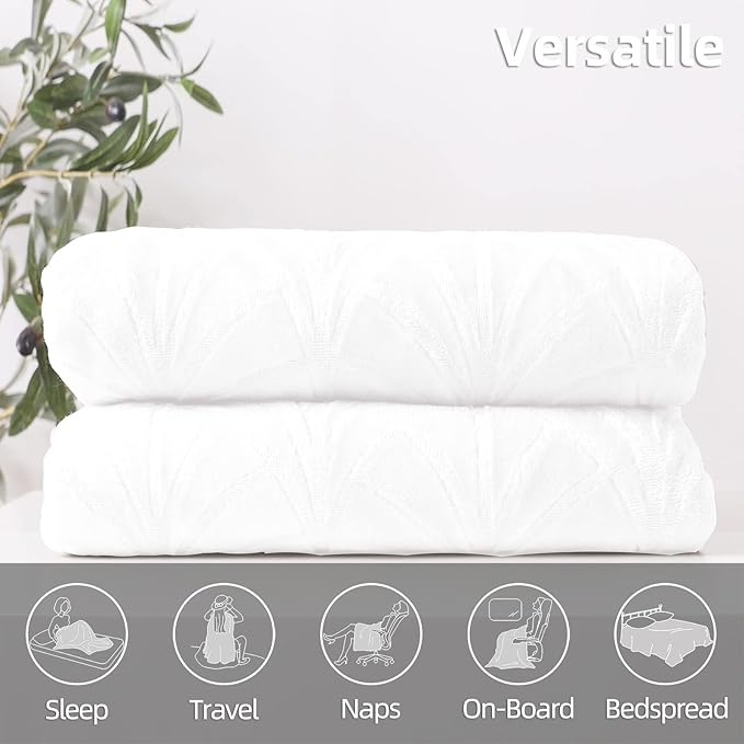 Whale Flotilla Flannel Fleece Twin Size Blanket for Bed, Soft Fluffy Velvet Bedspread Coverlet with Decorative Vintage Pattern for All Season, Warm and Lightweight, 90x66 Inch, White