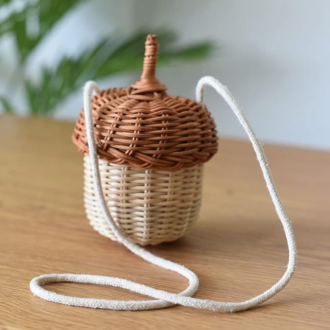 Cute Acorn Basket with Lid: Acorn Shaped Basket Shoulder Bag Hand Woven Rattan Storage Baskets Decorative Picnic Baskets Wicker Crossbody Bag for Girls Women