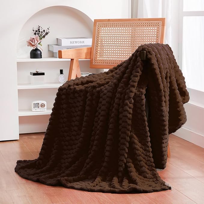 Puncuntex Brown Throw Blanket 50"×60" inches Fuzzy 3D Jacquard Decorative Flannel Fleece Super Soft Plush Cozy Blanket for Couch Sofa Chair Lightweight