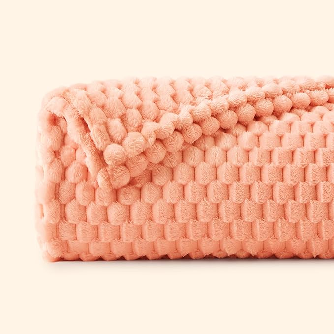 BEDELITE Fleece Throw Blanket for Couch & Bed - 3D Jacquard Decorative Peach Pink Blanket, Super Soft and Cozy Warm Fuzzy Blanket All Seasons Suitable, 50x60Inches