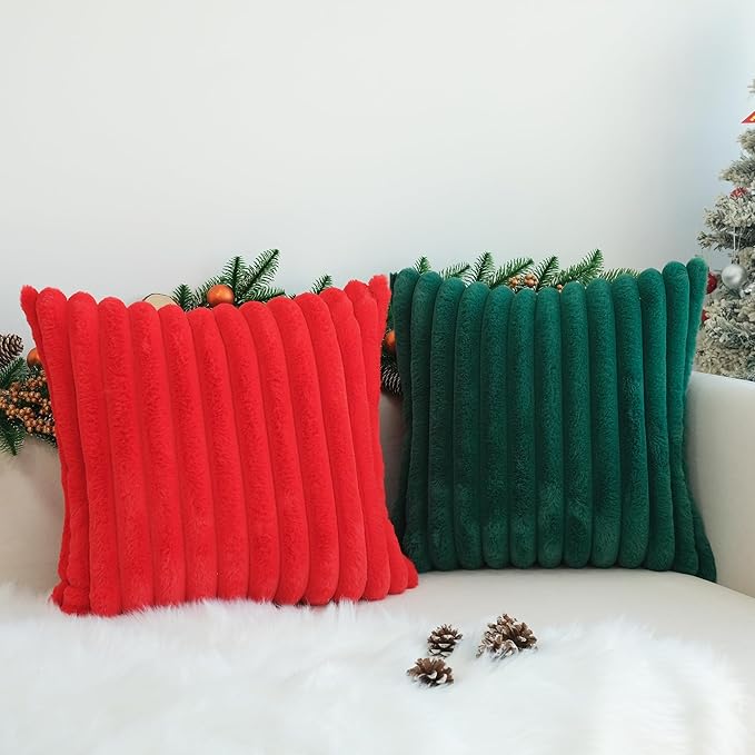 JOJUSIS Pack of 2 Faux Fur Plush Decorative Throw Pillow Covers Couch Cushion Case Soft Pillowcases (Dark Green, 20 x 20-Inch)