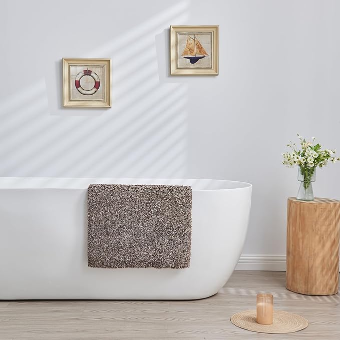 Douceur Brown Bathroom Rugs Non Slip, Super Soft Microfiber Fluffy Absorbent Bath Rugs for Bathroom, Quick Dry Shower Mat, 32" x 20"