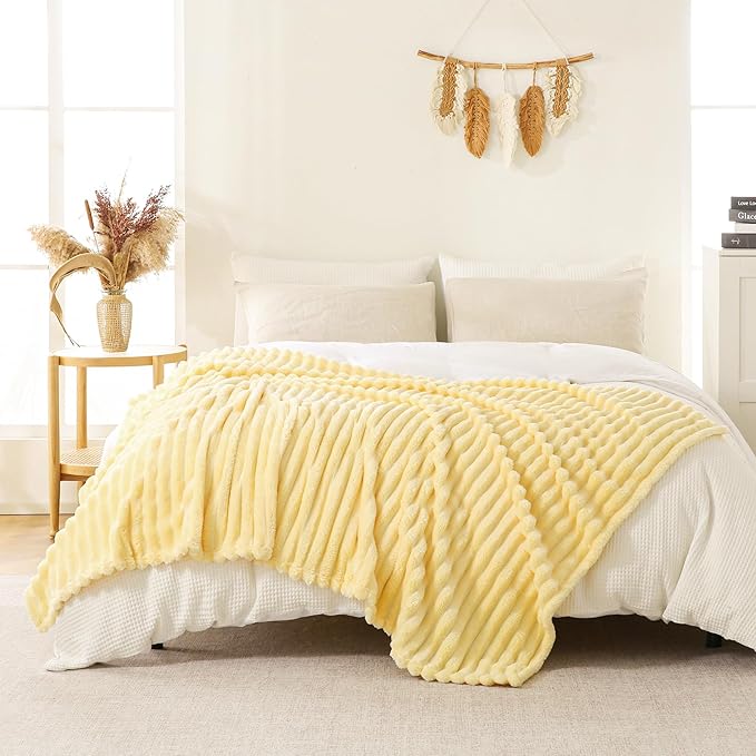 Bnuitland Super Soft Flannel Throw Blanket, 3D Striped Jacquard Fluffy Blanket for Bed,Sofa,Couch,Home Decor, 300GSM Fleece Lightweight Cozy Throw for Adults and Kids, 50X70 inches Light Yellow