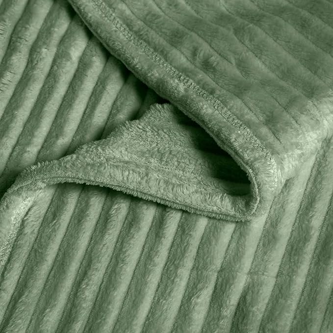 Vessia Flannel Fleece Throw Blanket for Couch,Sofa,Bed, 300GSM Microfiber Sage Green Striped Chair Blanket for Adults and Kids, Super Soft Warm Cozy Lightweight Ribbed Throw for All-Season