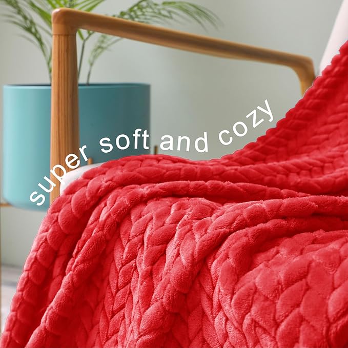 Exclusivo Mezcla Red Fleece King Size Blanket for Bed, 90x104 Inches Soft Cozy Jacquard Flannel Blankets, Lightweight Fuzzy Plush Warm for All Seasons