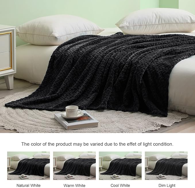 Exclusivo Mezcla Black Fleece Throw Blanket for Couch and Bed, 50x70 Inches Soft Cozy Jacquard Flannel Blankets, Lightweight Fuzzy Plush Warm Throws for All Seasons