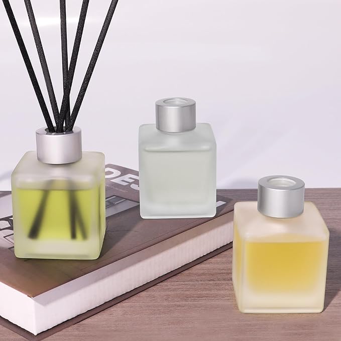 3-Pack Reed Diffuser Set, 100ml Linen/Citrus/Bamboo White Tea Scented Oil, Aroma Essential Oils with Diffuser Sticks, Long Lasting Bathroom Air Freshener, Home Fragrance for Room Decor