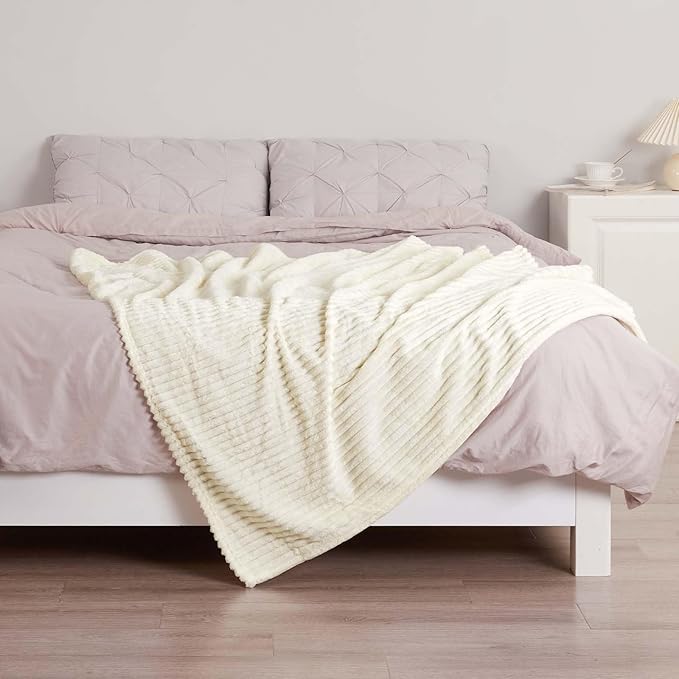 Bnuitland Ivory Flannel Throw with Storage Pouch,300GSM Super Soft Fleece Stripe Pattern Sofa Blanket for Adults and Kids, Lightweight Cozy Bed Throw for Home Decor All Season