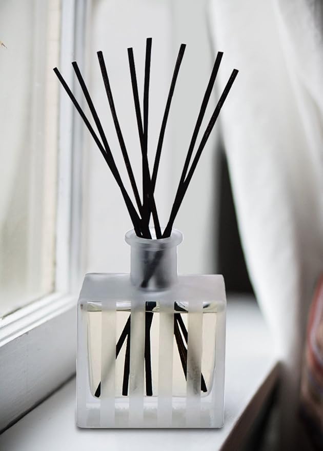 LOVSPA Pomelo Grapefruit Luxury Reed Diffuser Set - Scent Diffuser for Home - Non-Toxic Oil Reed Diffusers - Made in The USA