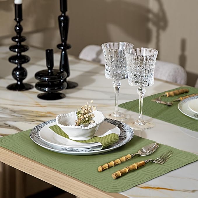 Green 100% Cotton Placemats Set of 6, Rectangular Placemats Machine Washable-13x18 Inches for Kitchen or Dining Table Fabric Rectangular Table Mats