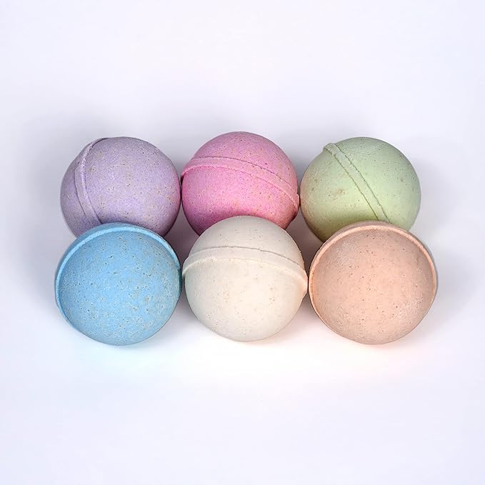 Bath Bomb Fizzies with Surprise: 6 Bear Family Toys Inside Bath Bombs, Huge Balls (5 oz) Safe, Great for Bubble Baths, Perfect for Little Girls and Boys (6 Count) Pack of 1