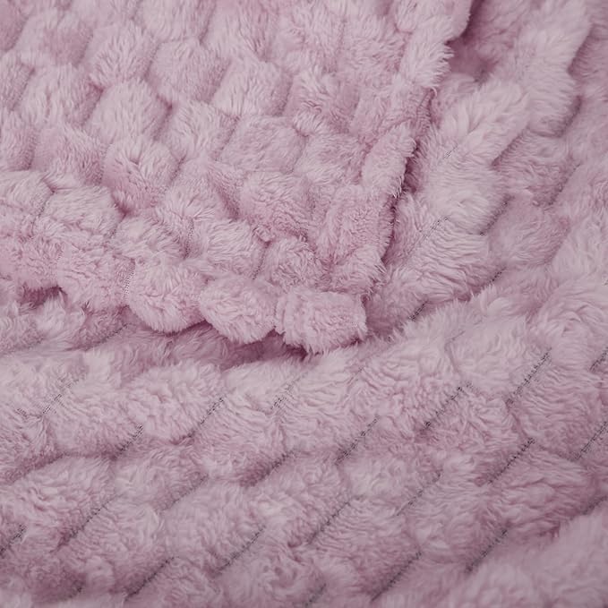 Puncuntex Light Purple Throw Blanket 50"×60" inches Fuzzy 3D Jacquard Decorative Flannel Fleece Super Soft Plush Cozy Blanket for Couch Sofa Chair Lightweight