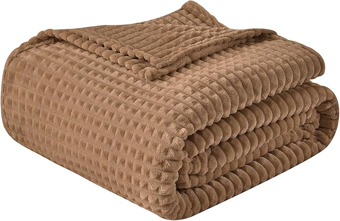 EMME Fleece Blanket Queen Size Luxury Flannel for Couch Bed Sofa Chair, Soft, Plush, Warm and Cozy Blanket with Geometric Grid Design (Brown, 80'' x 90'')