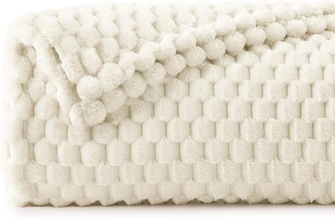 BEDELITE Fleece Blanket - 3D Jacquard Decorative Cream Throw Blankets for Couch & Bed, Soft and Cozy Warm Plush Fluffy Blanket All Seasons Suitable, 50x60Inches