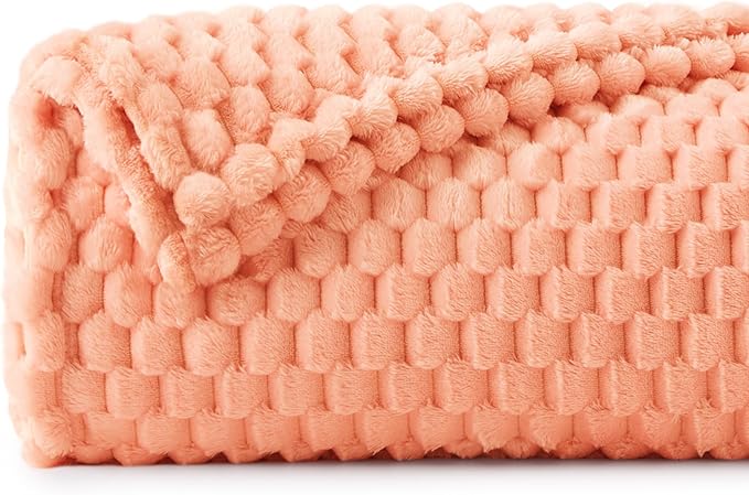 BEDELITE Fleece Blanket Twin Size for Bed Couch, 3D Jacquard Decorative Peach Pink Throw, Soft and Cozy Warm Plush Fuzzy Blanket All Seasons Suitable, 60x80Inches