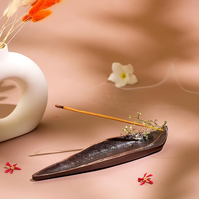 Raajsee Incense Holder Set with Nag Champa Incense Sticks 15gm,Curve Leaf Incense Stick Burner, Brass Incense Burner,Modern Stick Incense Holder for Yoga, Meditation,Home Décor Size 10x3 inches Copper