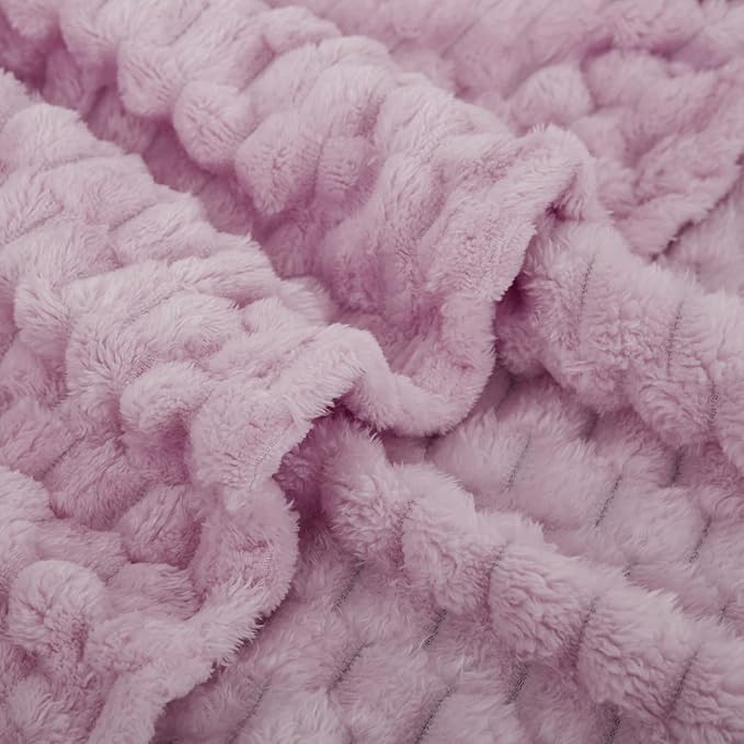 Puncuntex Light Purple Throw Blanket 50"×60" inches Fuzzy 3D Jacquard Decorative Flannel Fleece Super Soft Plush Cozy Blanket for Couch Sofa Chair Lightweight