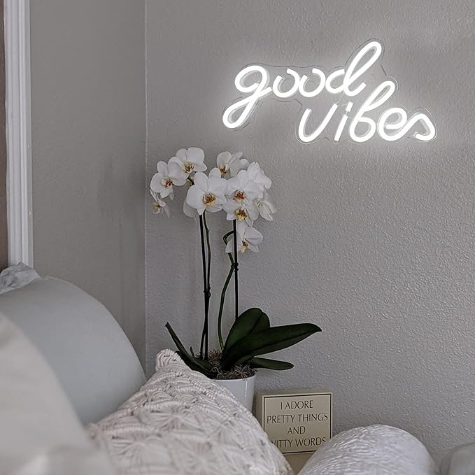 Good Vibes Neon Sign, LED Neon Signs for Wall Decor, White Neon Lights for Bedroom & Party Art Decor, USB Powered Bright Neon Light for Lover, Friends