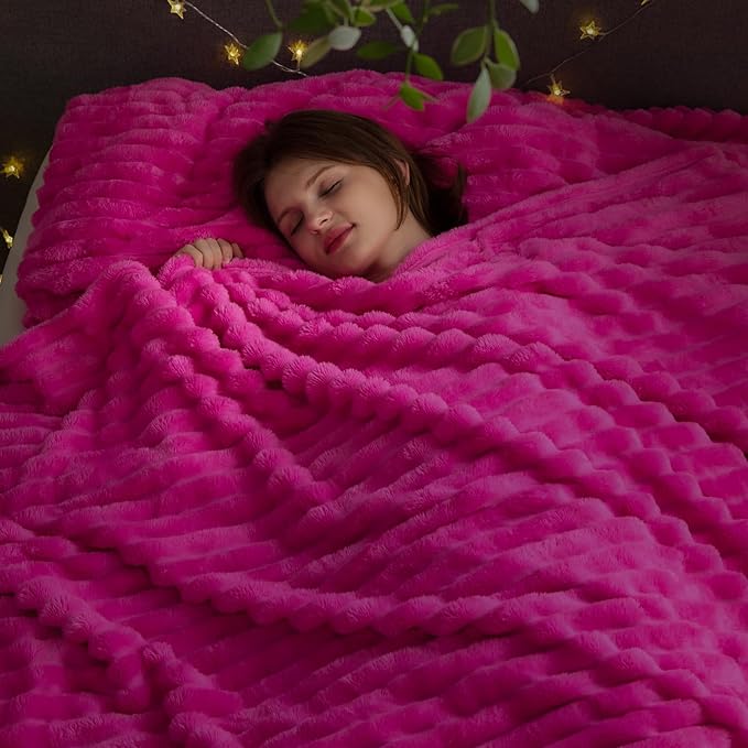 NEWCOSPLAY Super Soft Queen Blanket Hot Pink Premium Silky Flannel Fleece 3D Ribbed Jacquard Lightweight Bed Blanket All Season Use (Hot Pink Ribbed, Queen(90"x90"))