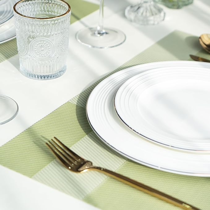Placemats Set of 8 Vinyl/Plastic Woven Place Mats for Kitchen Table Indoor/Outdoor Washable Placemat Wipeable Dining Table Mats (Green Cube,8)