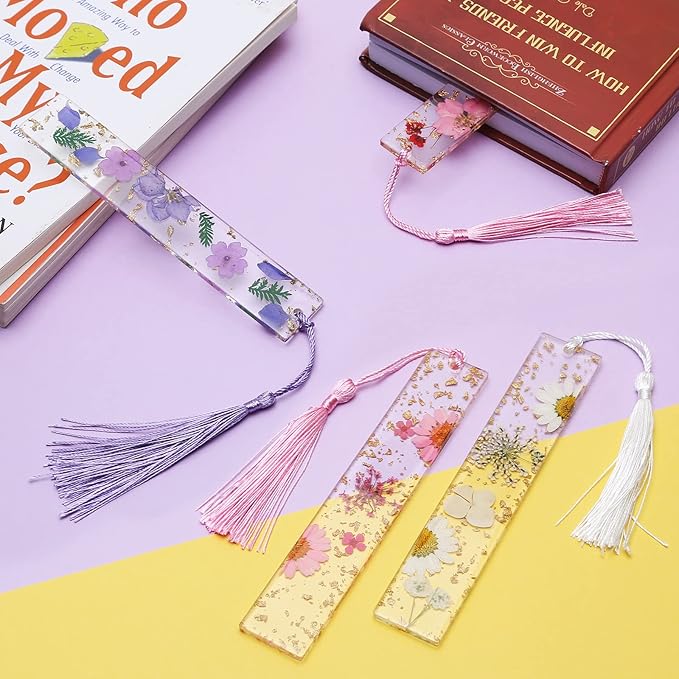 Bookmarks for Women, Kaluofan 2PCS Book Marks for Reading Women, Durable Handmade Dried Flower Resin Bookmarks with Tassels, Pretty and Increase Reading Interest