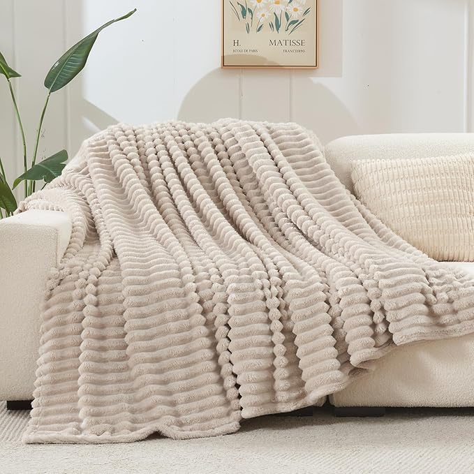 NEWCOSPLAY Super Soft Queen Blanket Linen Premium Silky Flannel Fleece 3D Ribbed Jacquard Lightweight Bed Blanket All Season Use (Linen Ribbed, Queen(90"x90"))