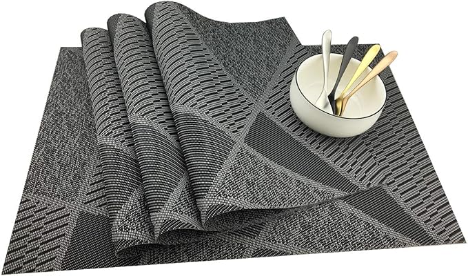 Gugrida Natural Placemats Woven Vinyl Non-Slip Insulation Heat Stain Resistant Washable Table Placemats Kitchen Dining Table Top Meal Mat Place Mats PVC Set of 6, Natural Black Wood Color