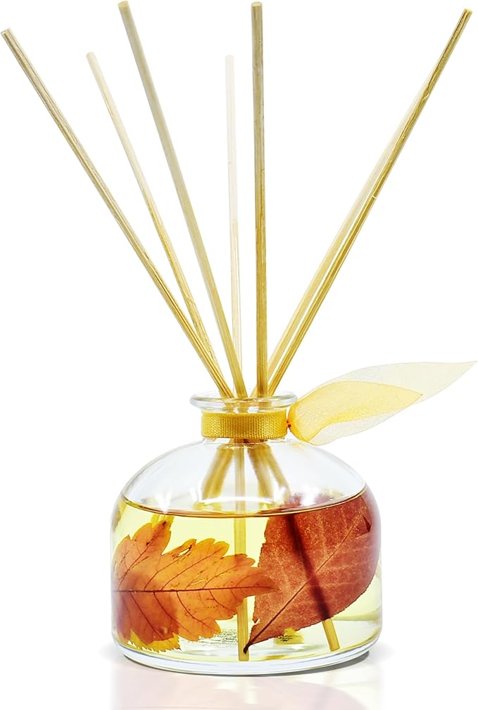 LOVSPA Sugar & Spice Autumn Scented Reed Diffuser Set - Real Cinnamon Sticks & Maple Leaf! Cinnamon, Buttery Vanilla & Sugar Crystals - Fresh Baked Cookies Scent! Fall Decor for Your Home
