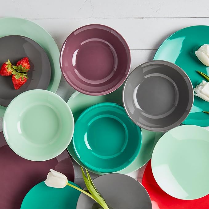 Tabletops Gallery 12 Piece Dark Green Melamine Dinnerware Set Plates Bowls for Indoor Outdoor Use, Service for 4, Emerald