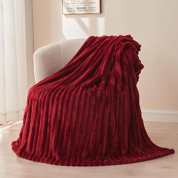 NEWCOSPLAY Super Soft King Blanket Red Premium Silky Flannel Fleece 3D Ribbed Jacquard Lightweight Bed Blanket All Season Use (Red Ribbed, King(90"x110"))