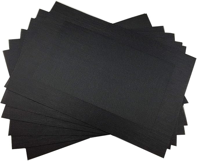 Gugrida Vinyl Black Placemats Heat Resistant Dining Table Mats Non-Slip Washable Place Mats Set of 6 (Black)