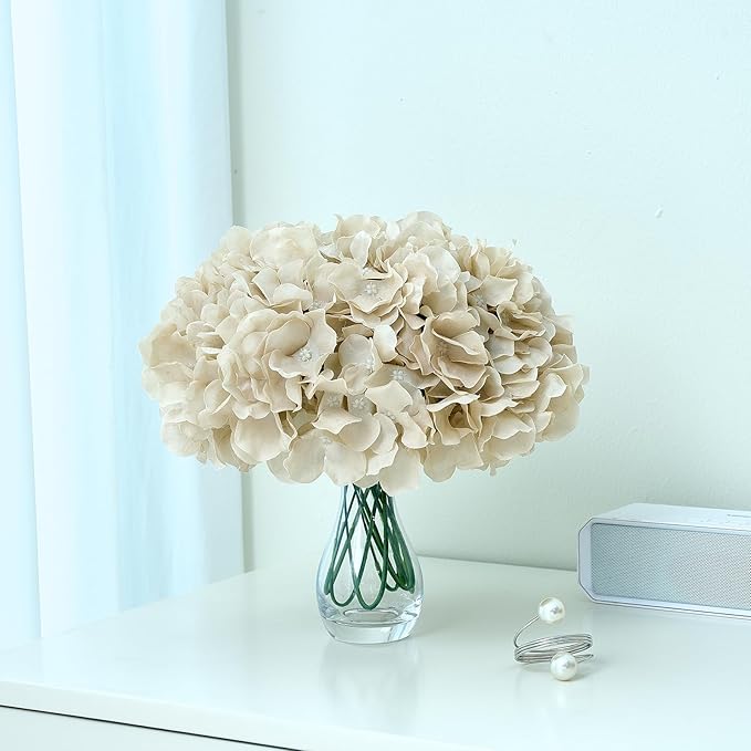 Hydrangea Artificial Flowers Beige Heads Fake Silk Flowers Full Silk Flowers with Stems Wedding Home Party Shop Baby Shower Decor