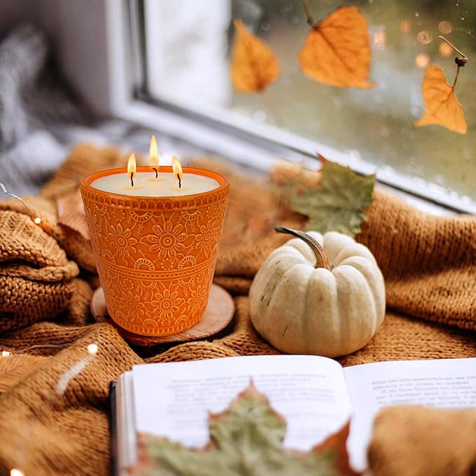 Delicate Orange Porcelain Aromatherapy Candle, Pumpkins Oils and Natural Soy Wax, Halloween Party Thanksgiving Decorations Fall Candles, Home Scented Candles Gift Set for Harvest Decor