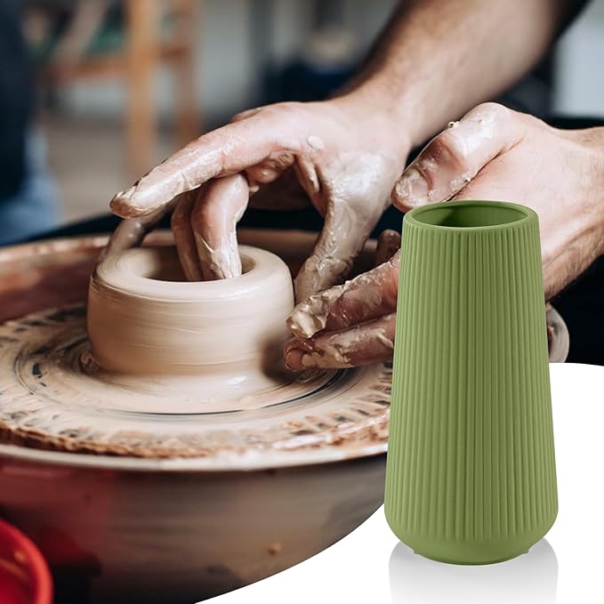 Saga Green Ceramic Vase, GUKJOB Small Cute Flower Vase for Pampas Grass, Home, Living Room, Dining Table, Farmhouse, Office Decor, Bedroom, Table, and Kitchen Shelf (Saga Green)