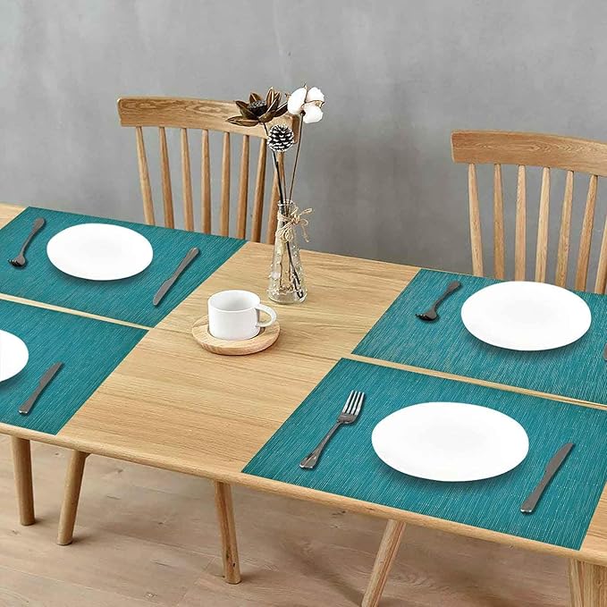 GIVERARE Placemats Set of 4, Heat-Resistant Woven Vinyl Placemat, Non-Slip Washable PVC Table Mat, Easy to Clean Premium Plastic Mats for Dining, Kitchen Table (Turquoise)